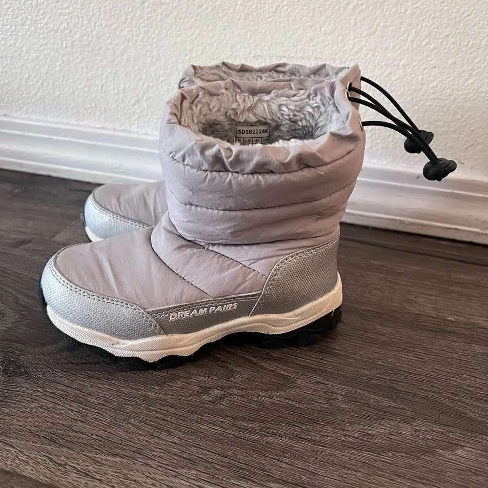 DREAM PAIRS Boys GirlsLightweight Slip Resistant Mid Calf Winter Shoes size 10